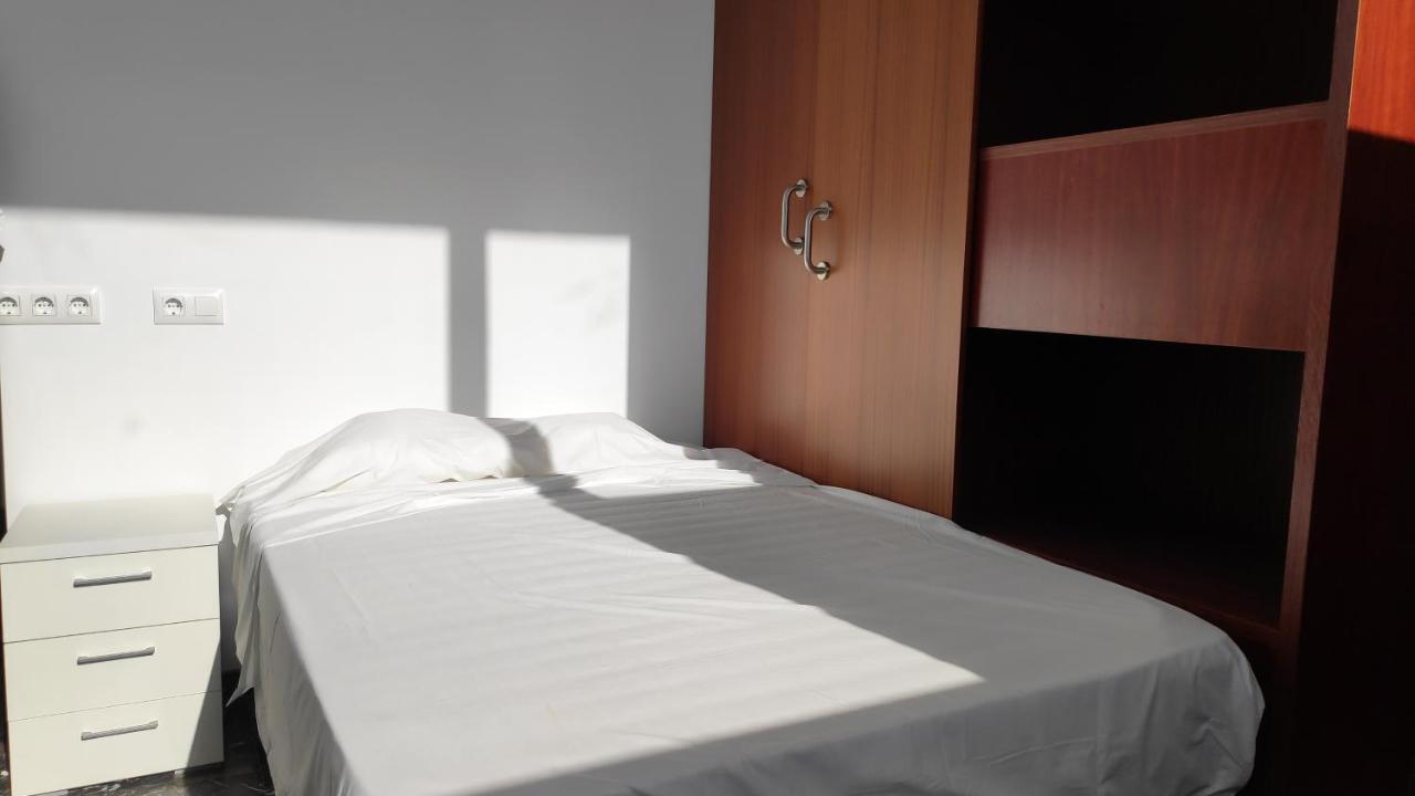 Albergue La Estacion เซฮิน ภายนอก รูปภาพ