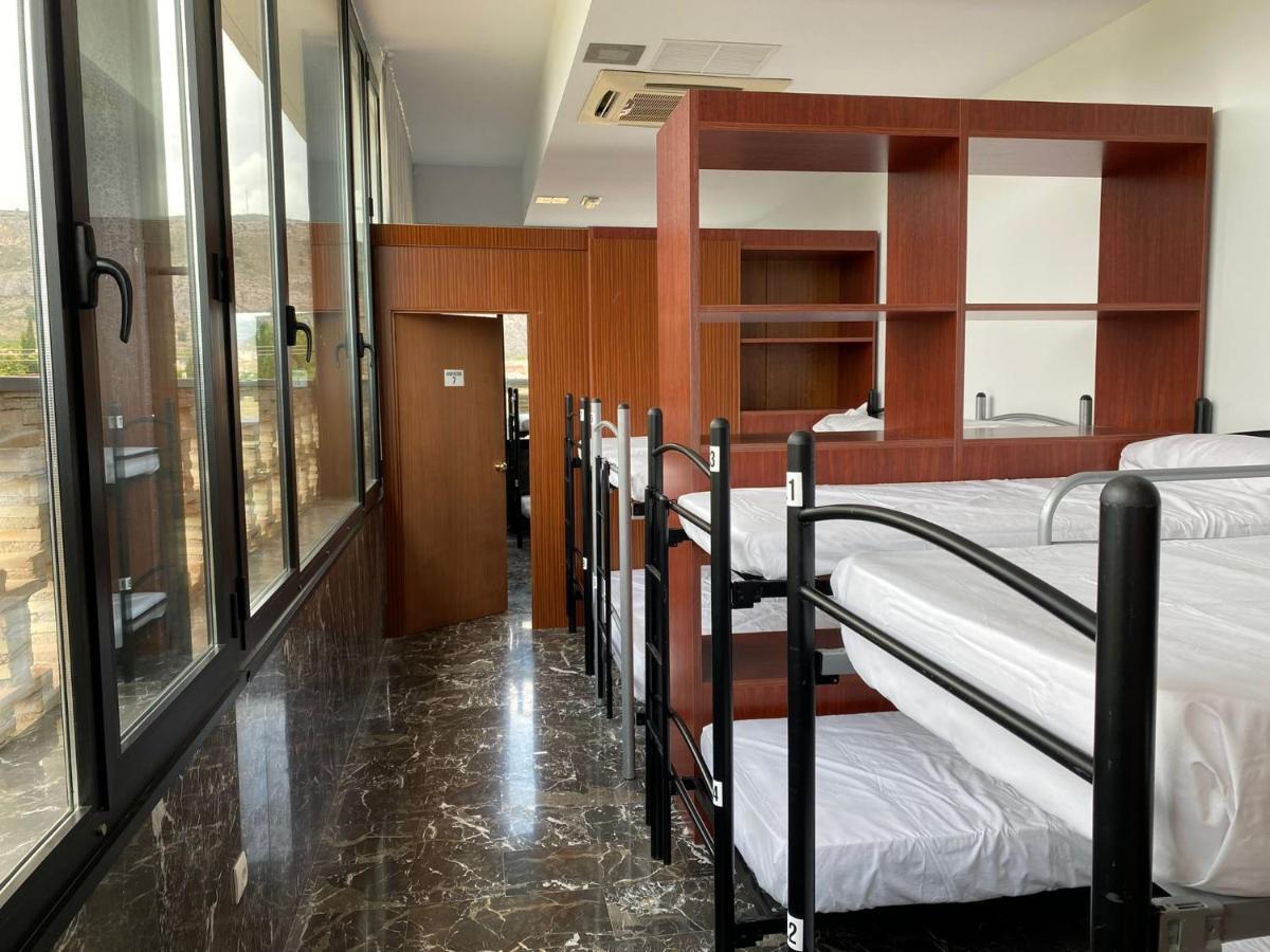Albergue La Estacion เซฮิน ภายนอก รูปภาพ