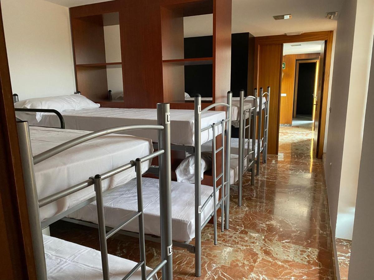 Albergue La Estacion เซฮิน ภายนอก รูปภาพ